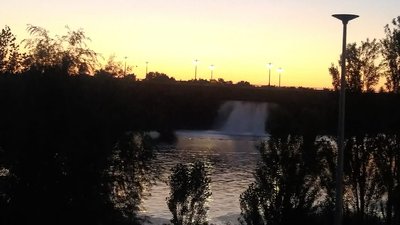У Києві на мосту Патона втретє за пів року прорвало трубопровід
