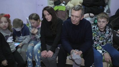 "Катруся перестала розмовляти". Багатодітна родина двічі пережила обстріли на Запоріжжі