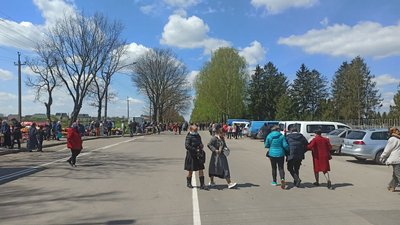 Провідна неділя у Рівному: як це відбувається Провідна неділя у Рівному: як це відбувається