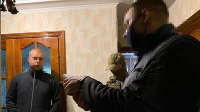 У Хмельницькому за вимагання затримали "поширювача злочинного впливу"