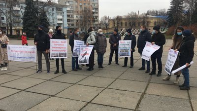 У Житомирі архітектори протестували проти законопроєкту, котрий має внести зміни у їхню роботу