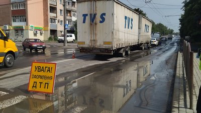 Збила вантажівка: лучанин загинув до приїзду швидкої