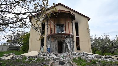 Танковий залп у спину: мати вбитої окупантами на Харківщині розповіла про смерть доньки Танковий залп у спину: мати вбитої окупантами на Харківщині розповіла про смерть доньки