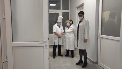 У тернопільській лікарні відрили відділення для лікування хворих на COVID-19 У тернопільській лікарні відрили відділення для лікування хворих на COVID-19