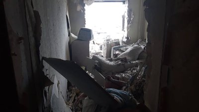 Окупанти вдарили по житловому будинку у Ківшарівці на Харківщині: снаряд влучив у квартиру Окупанти вдарили по житловому будинку у Ківшарівці на Харківщині: снаряд влучив у квартиру