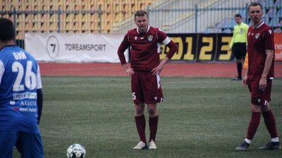 Футбол: "Ужгород" переграє "Епіцентр" та очолює турнірну таблицю Футбол: "Ужгород" переграє "Епіцентр" та очолює турнірну таблицю