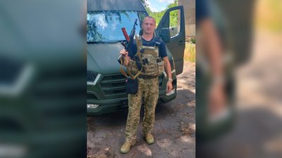 На Чернігівщині в останню путь провели двох військових ЗСУ: Олександра Пасічника та Валерія Повода