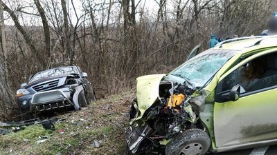 На Буковині троє дітей травмувалися в ДТП — їх госпіталізували