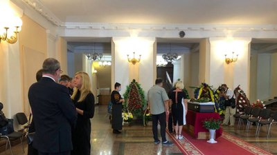 У Києві прощаються з останнім онуком Івана Франка У Києві прощаються з останнім онуком Івана Франка