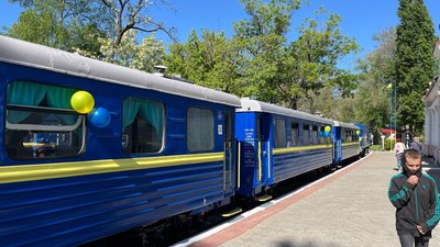 Запустили дитячу залізницю, Дніпро