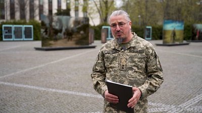"Наша мета – знаходячись біля військовослужбовців, вселяти в них надію": інтерв'ю з капеланами Дніпропетровщини "Наша мета – знаходячись біля військовослужбовців, вселяти в них надію": інтерв'ю з капеланами Дніпропетровщини