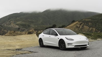 Tesla купила ділянку для свого "гігантського заводу" у Європі