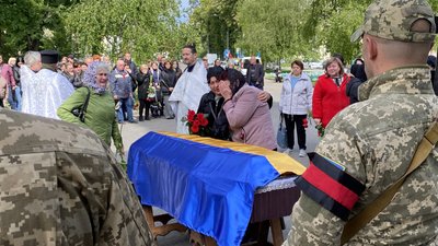 Загинули Дмитро Пашегоров, Максим Половой та Едуард Сальний