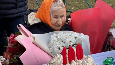 Сто років, ювілей, Ганна Лашко, Самар