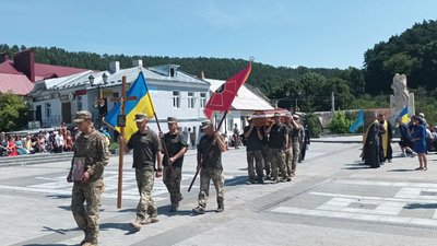 Воювали з початку повномасштабного вторгнення: у громаді зустріли тіла двох бійців