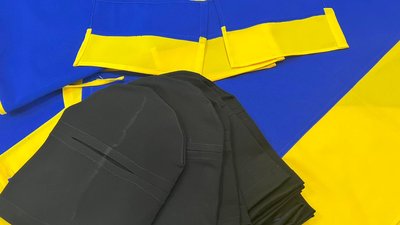 В Одеському дитячому будинку-інтернаті шиють балаклави та прапори для тероборони