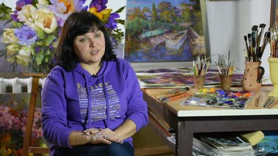 «Ти можеш щось вигадувати, щось доповнювати», – художниця Марина Рожнятовська про створення картин
