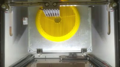 На 3-D принтері друкують тестовий корпус, куди встановлять електричні прилади. 22 листопада 2022 рік