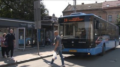 Короткі автобусні маршрути Ужгорода об’єднають у довші