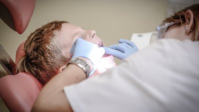 Зважайте на комендантську годину: в Черкасах стоматологи працюють за графіком