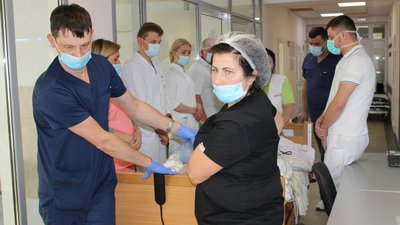 Оперували під час повітряної тривоги: в Ковелі на Волині здійснили пересадку серця Оперували під час повітряної тривоги: в Ковелі на Волині здійснили пересадку серця