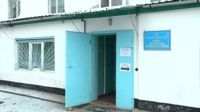 Пережити морози миколаївським безхатченкам допомагають в пунктах обігріву Пережити морози миколаївським безхатченкам допомагають в пунктах обігріву