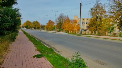 Елементи на вулиці Рівненській зробили неякісно Елементи на вулиці Рівненській зробили неякісно