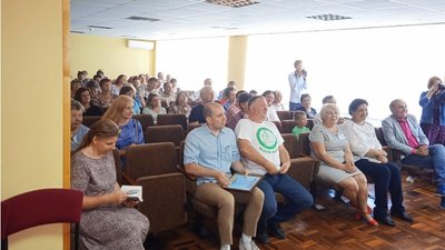 У Сумах відбулася зустріч з поетом та журналістом Миколою Гриценком