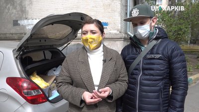 Харківська лікарка волонтерить для колег. СУСПІЛЬНЕ | ВІДЕОНОВИНИ