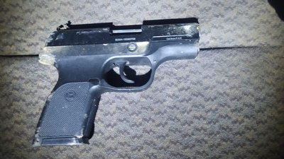 В автомобілі закарпатця, який порушив ПДР, виявили зброю В автомобілі закарпатця, який порушив ПДР, виявили зброю