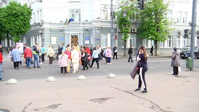 У Житомирі пройшла акція протесту проти високих тарифів на комунальні послуги У Житомирі пройшла акція протесту проти високих тарифів на комунальні послуги