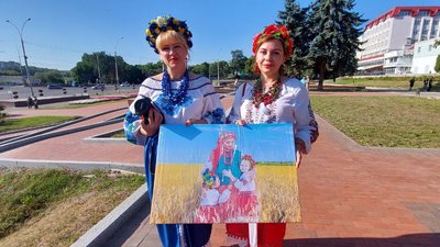 У Сумах підняли найвищий прапор в області У Сумах підняли найвищий прапор в області