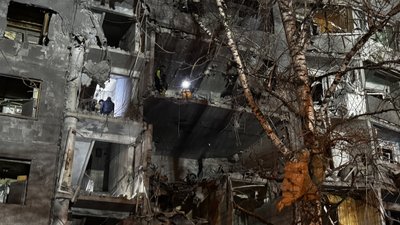 Багатоповерхівка на Салтівці у Харкові, в яку влучили росіяни вранці 28 вересня 2026 року