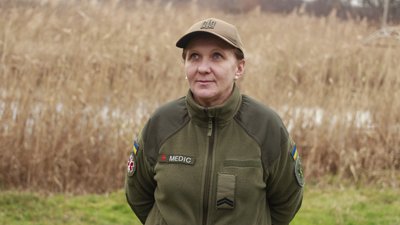 Бойова медикиня, сержант Нацгвардії на псевдо "Матушка"