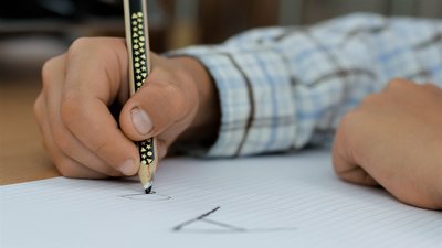 У більшості шкіл Херсонщини навчальний рік ще не завершився: коли розпочнуться канікули