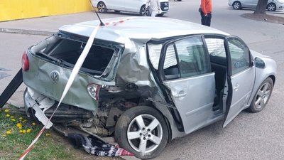 Внаслідок ДТП за участі 4 автомобілів у Луцьку 4 людини доправили до лікарні Внаслідок ДТП за участі 4 автомобілів у Луцьку 4 людини доправили до лікарні