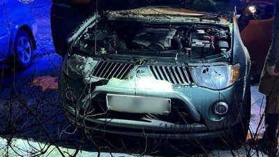 Підпалена автівка
