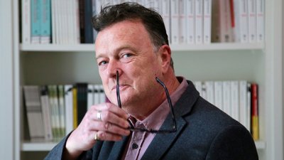 Уперше журі Букерівської премії очолив перекладач Уперше журі Букерівської премії очолив перекладач