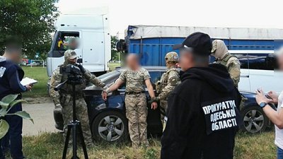 Майже 70 тис. грн.: на Одещині судитимуть майстра лісу за хабарництво Майже 70 тис. грн.: на Одещині судитимуть майстра лісу за хабарництво