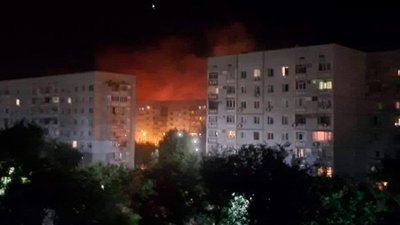 Внаслідок нічного обстрілу Енергодара окупантами поранені 10 місцевих жителів