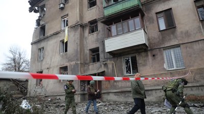 Російські окупанти з МВС РФ переоформлюють на себе житло українців у Макіївці