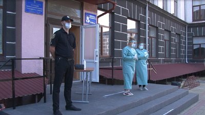 На Тернопільщині на ЗНО з української мови не прийшли 30 % зареєстрованих На Тернопільщині на ЗНО з української мови не прийшли 30 % зареєстрованих