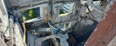 Будинок на Північній Салтівці, по постраждав внаслідок війни Будинок на Північній Салтівці, по постраждав внаслідок війни