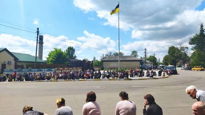 Житомирщина прощається зі своїми героями-оборонцями Житомирщина прощається зі своїми героями-оборонцями
