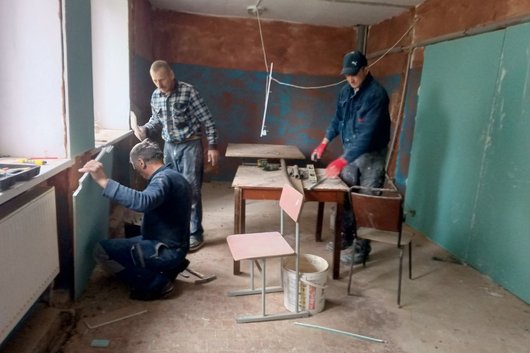 У селищі на Житомирщині облаштовують гуртожиток для переселенців