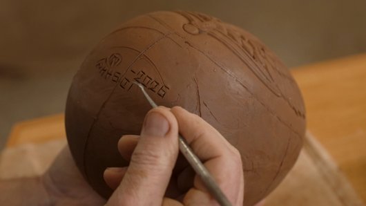Оздоблював палац президента Узбекистану: 38 років професійно займається керамікою майстер із Рівного