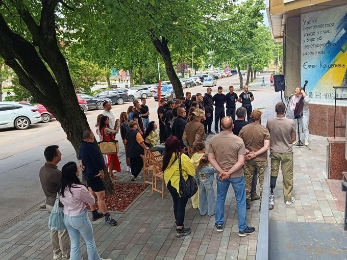 До 135-річчя Євгена Коновальця у Житомирі відкрили мурал на його честь