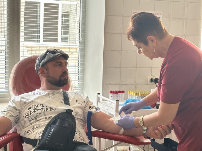 У Житомирі потрібні донори крові: яких груп бракує найбільше У Житомирі потрібні донори крові: яких груп бракує найбільше