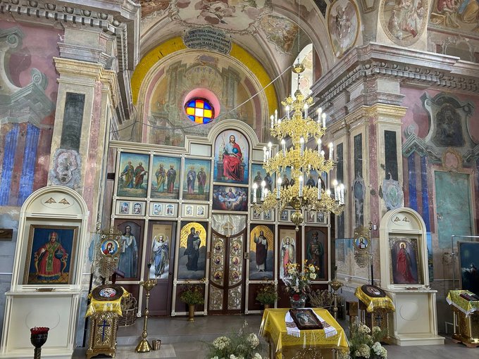 Стінописи XVIII століття та копія ікони XVII століття: чим унікальна церква Різдва Пресвятої Богородиці на Житомирщині
