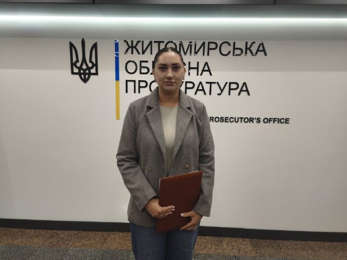 ДТП за участю заступника міністра на Житомирщині: постраждалу 16-річну дівчину госпіталізували до лікарні ДТП за участю заступника міністра на Житомирщині: постраждалу 16-річну дівчину госпіталізували до лікарні